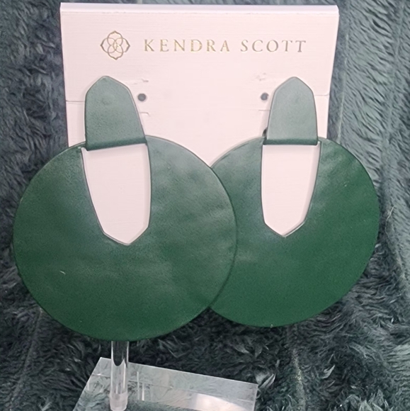 Kendra Scott Earrings in Green - Picture 3 of 3